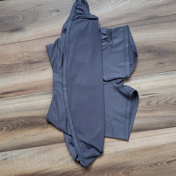 NWOT Silver XS pleated athletic skirt - Picture 6 of 6